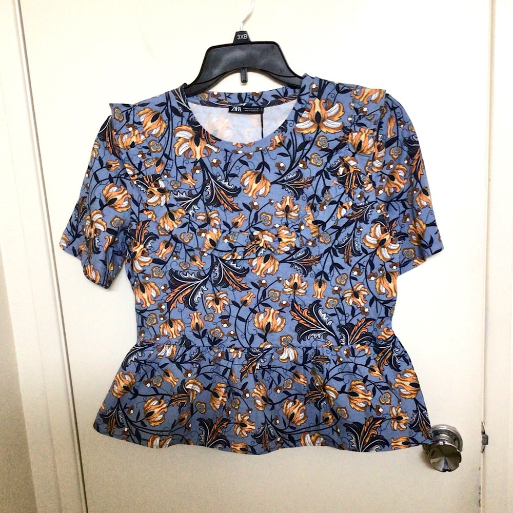 Zara Ruffle Peplum Top - Picture 3 of 6